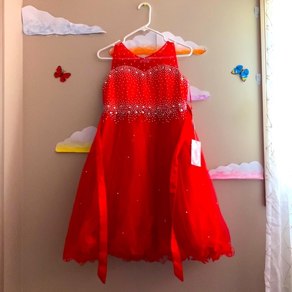 Untouched red dress from Cinderella Couture. - Picture 1 of 1